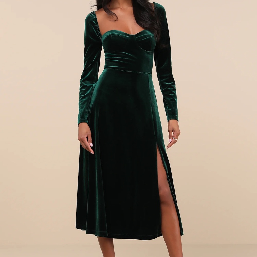 Lulu's Precious Impression Emerald Green Velvet Bustier Midi Dress